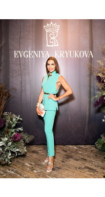 Екатерина Дробыш на показе Evgeniya Kryukova Осень 2018 Couture